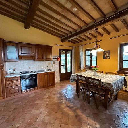 Agriturismo S. Eurosia มอนตาลชิโน ภายนอก รูปภาพ