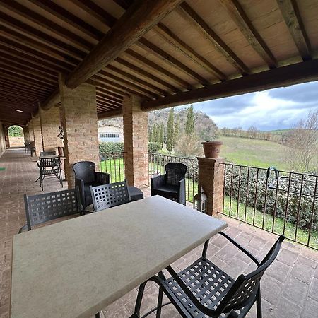 Agriturismo S. Eurosia มอนตาลชิโน ภายนอก รูปภาพ