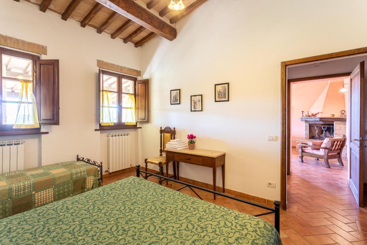 Agriturismo S. Eurosia มอนตาลชิโน ภายนอก รูปภาพ