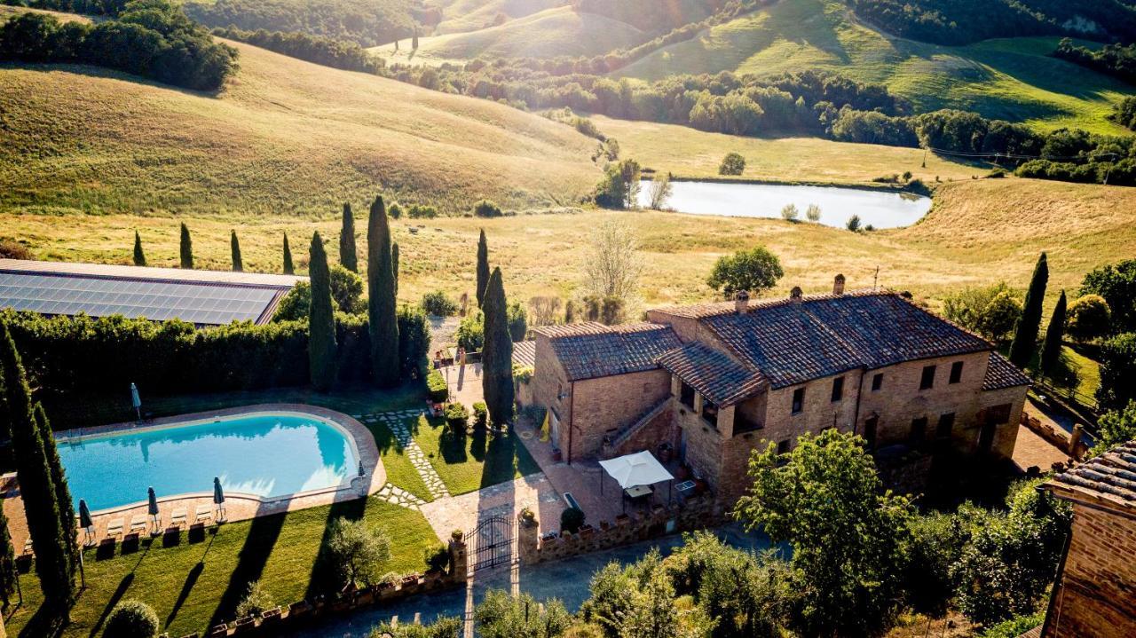 Agriturismo S. Eurosia มอนตาลชิโน ภายนอก รูปภาพ