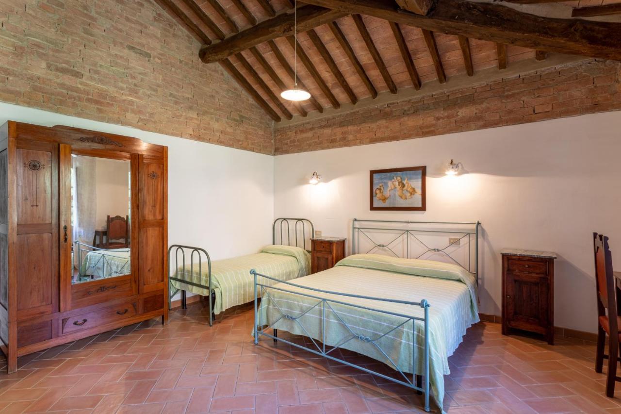Agriturismo S. Eurosia มอนตาลชิโน ภายนอก รูปภาพ