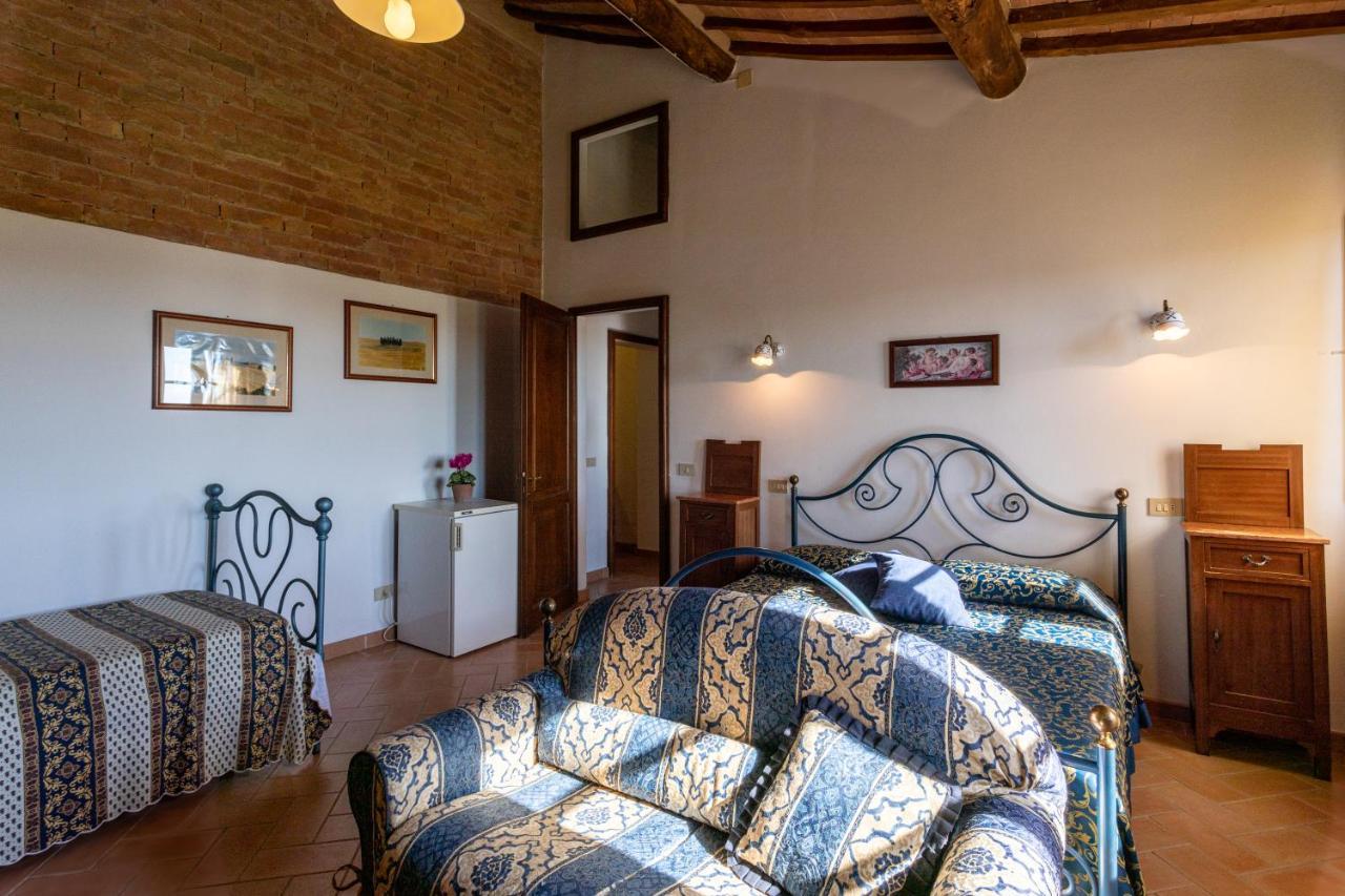 Agriturismo S. Eurosia มอนตาลชิโน ภายนอก รูปภาพ